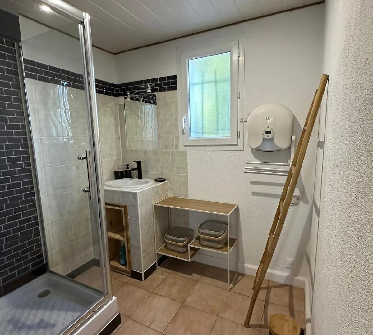 Villa Maison Individuelle Avec Jardin Arbore Les Vans Holiday home