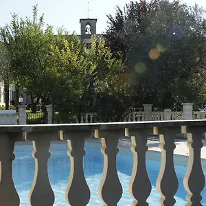  Hotel Carmel